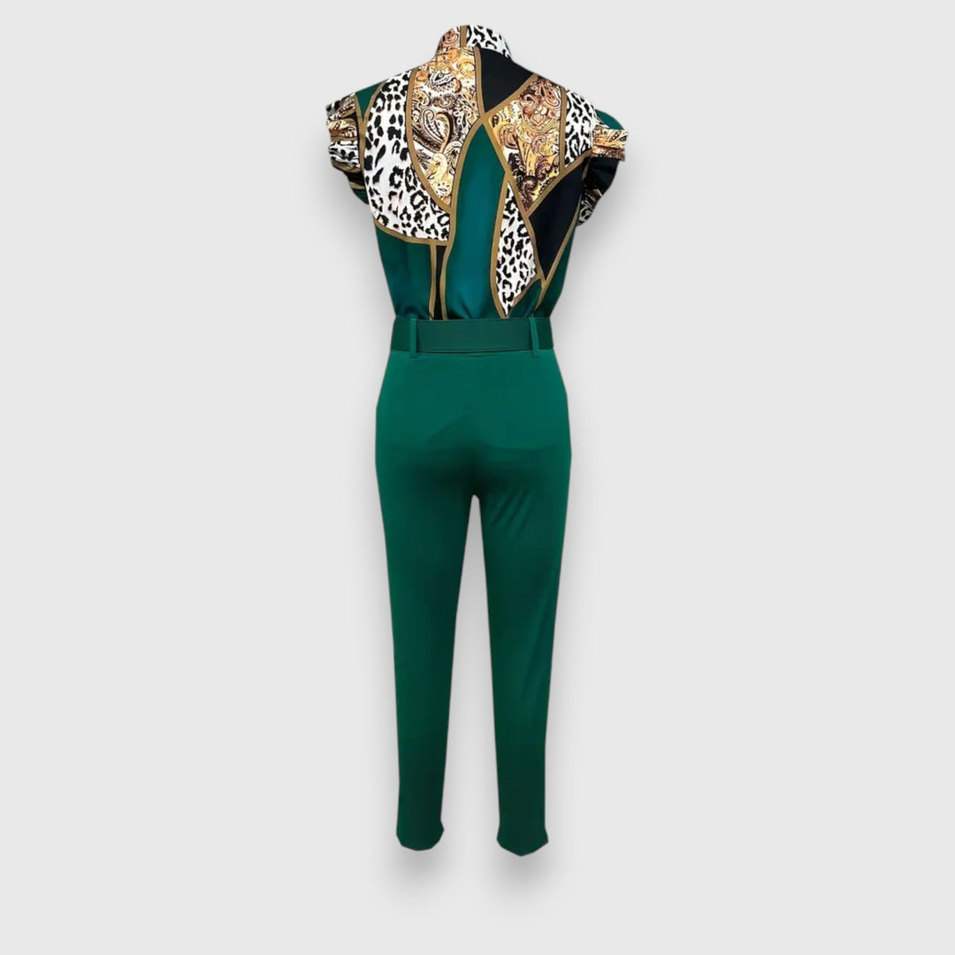 Two-Piece Set with Modern Leopard Print